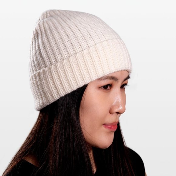 winter beanie hat | Best beanie hat | cold weather hats | Best cold weather hats - Picture 4 of 8